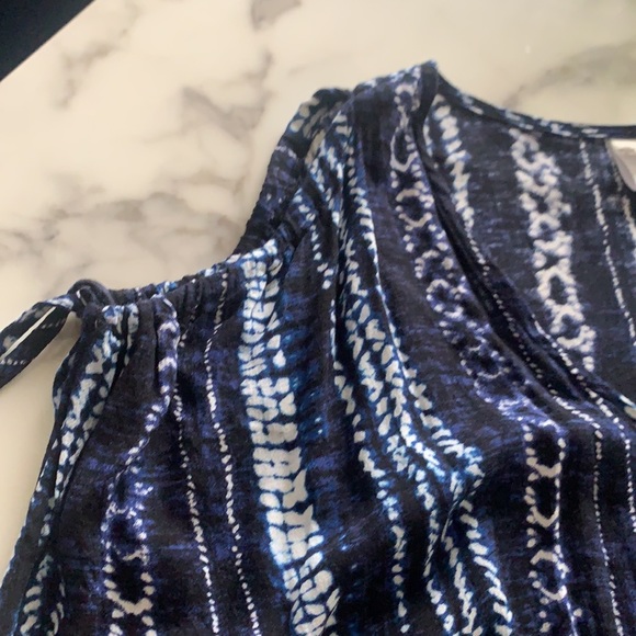 L space romper - Picture 5 of 9